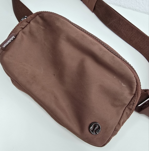 Lululemon Belt Bag - Picture 2 of 5